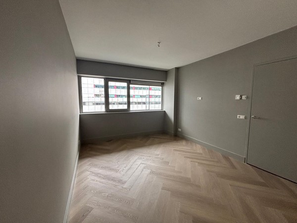 Medium property photo - Kruiskade, 3012 EG Rotterdam